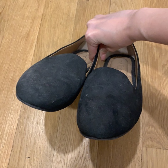 Me Too Yalec Loafer In Tan and Black - Picture 7 of 8